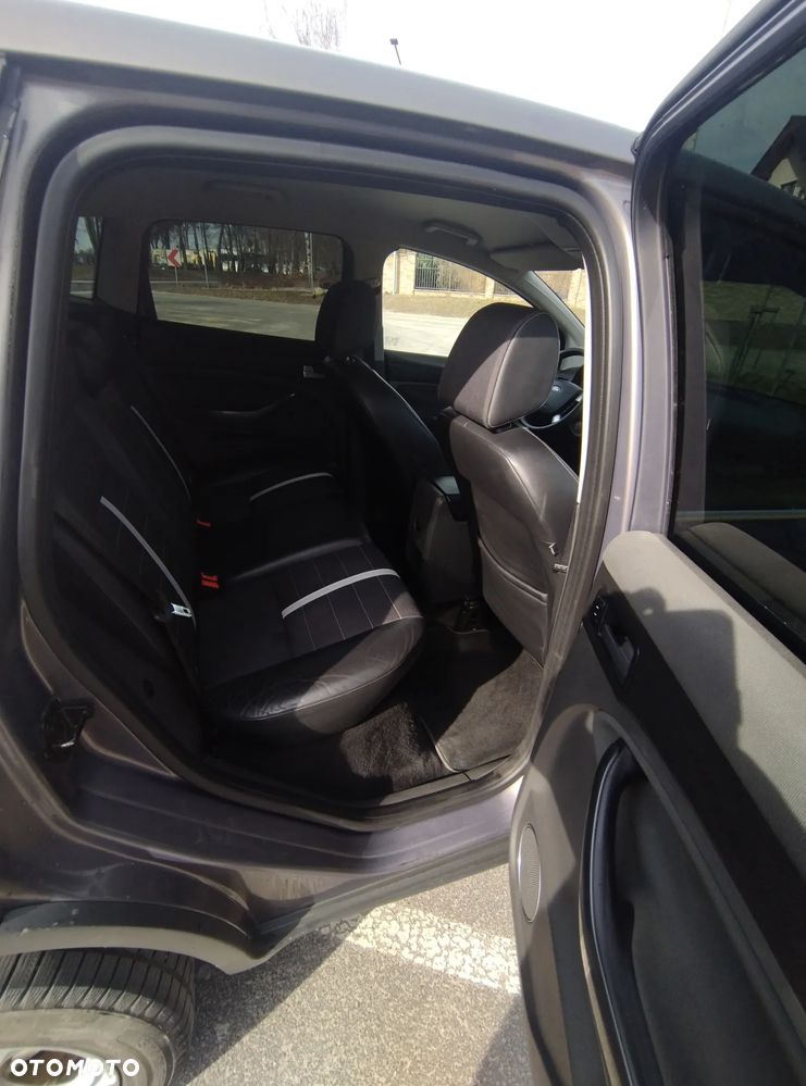 Ford Kuga 2.0 TDCi Titanium - 6