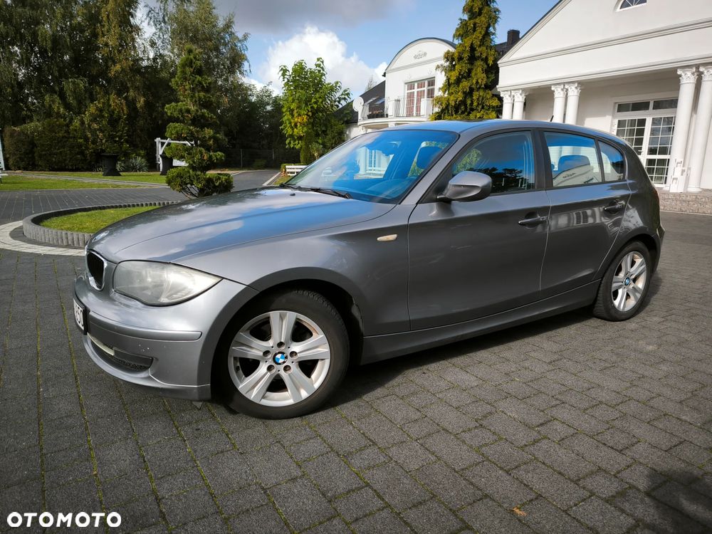 BMW Seria 1 116i - 1