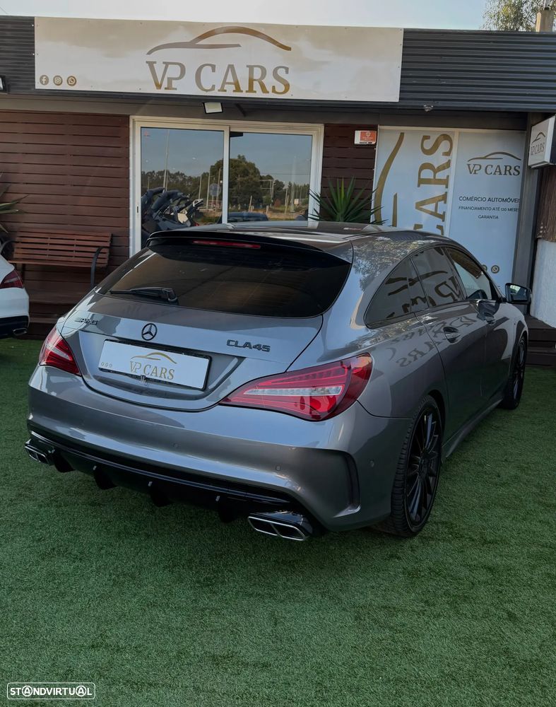 Mercedes-Benz CLA 45 AMG 4Matic 7G-DCT - 14
