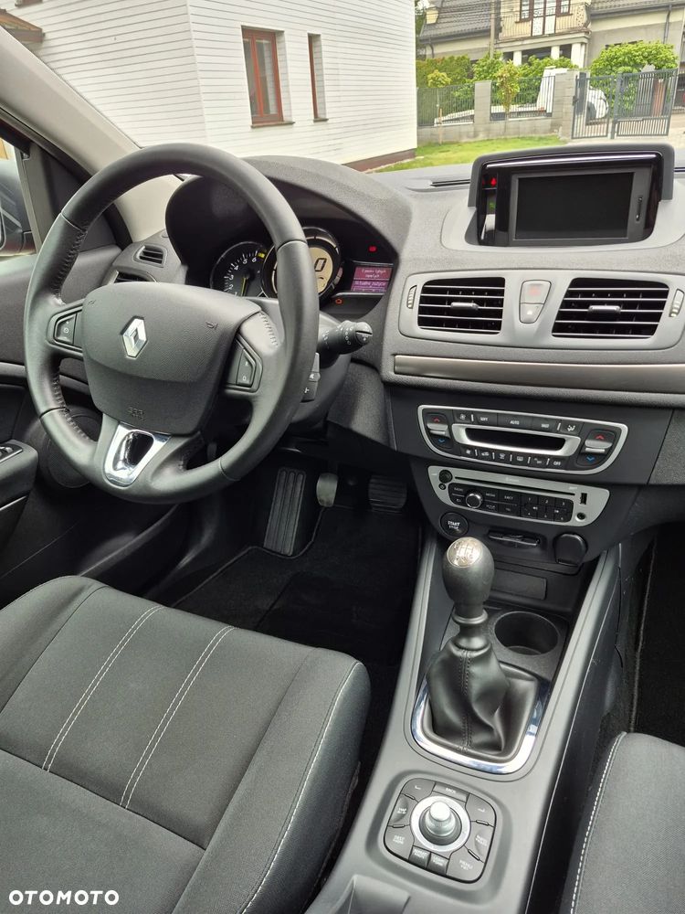 Renault Megane 1.6 16V 110 Paris - 9