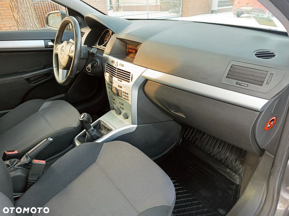 Opel Astra 1.6 Selection - 15