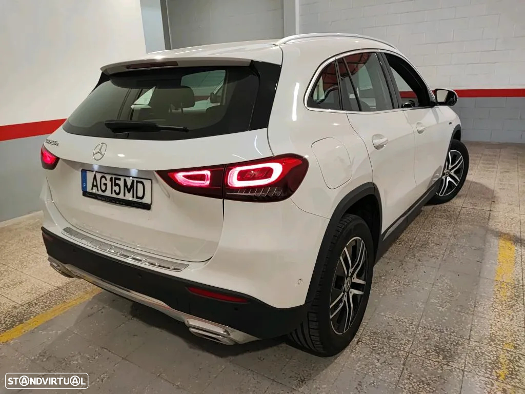 Mercedes-Benz GLA 250 e Style - 2