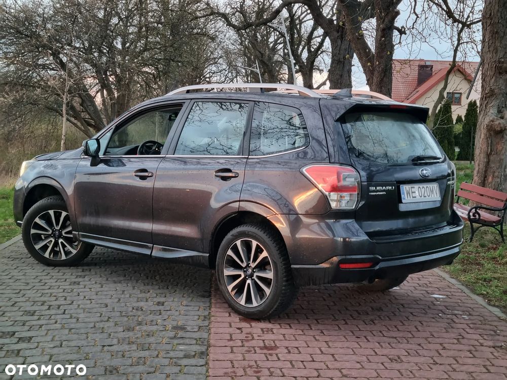 Subaru Forester 2.0 XT Platinum Lineartronic - 39