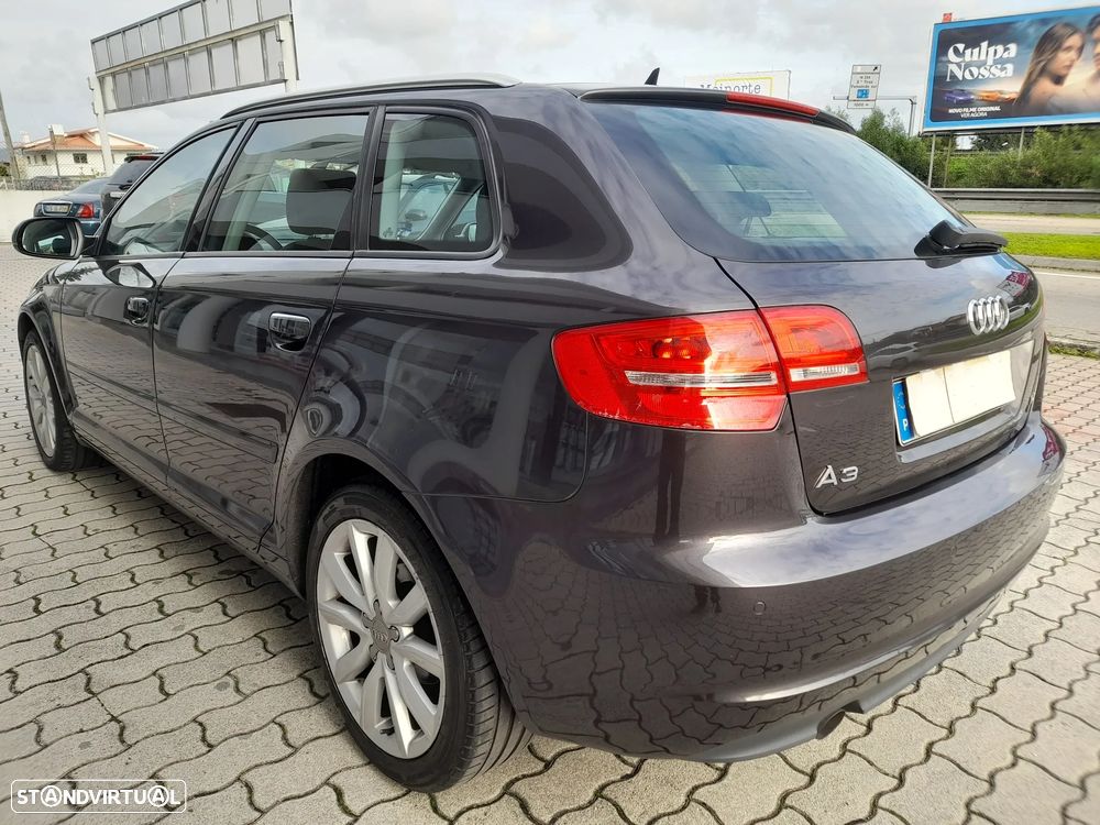 Audi A3 Sportback 1.6 TDI Attraction - 4