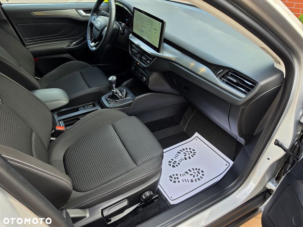 Ford Focus 1.0 EcoBoost STart-Stopp-System TITANIUM - 8