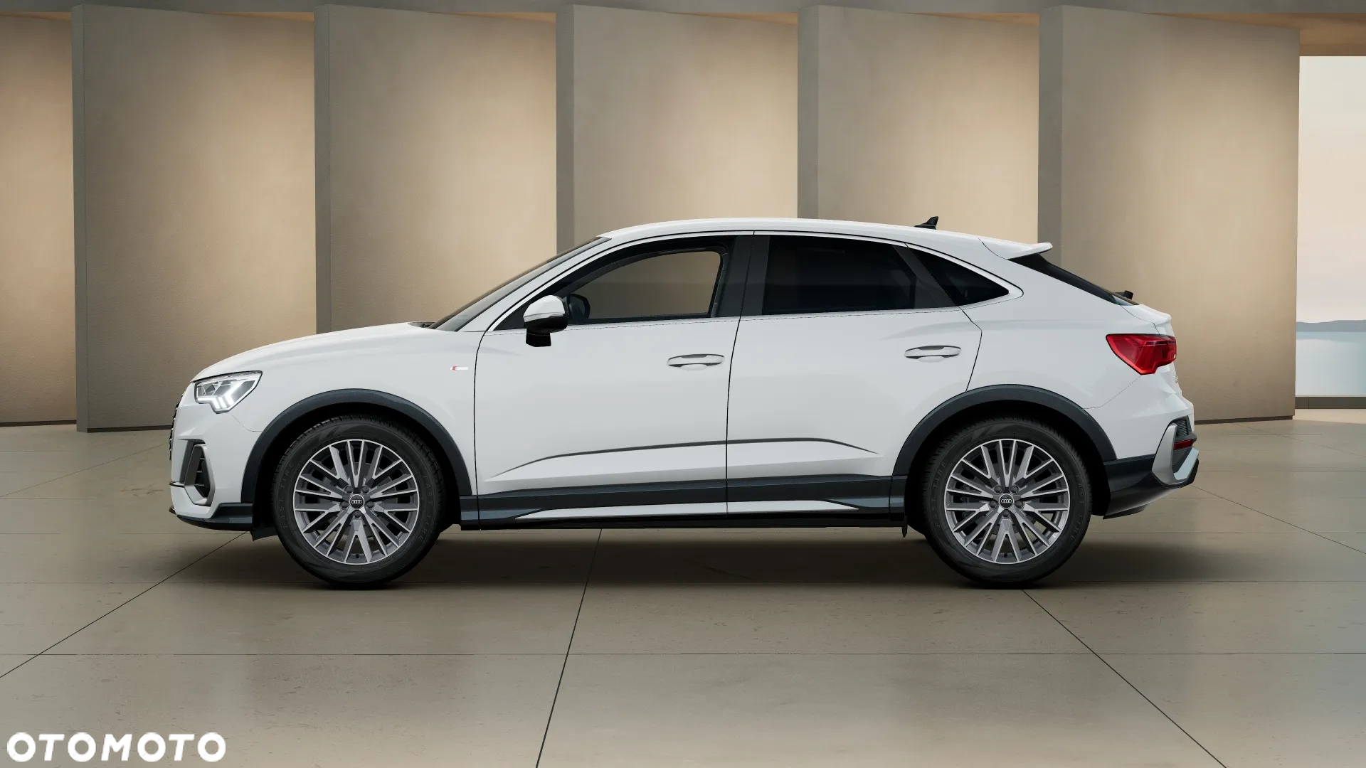 Audi Q3 Sportback - 4