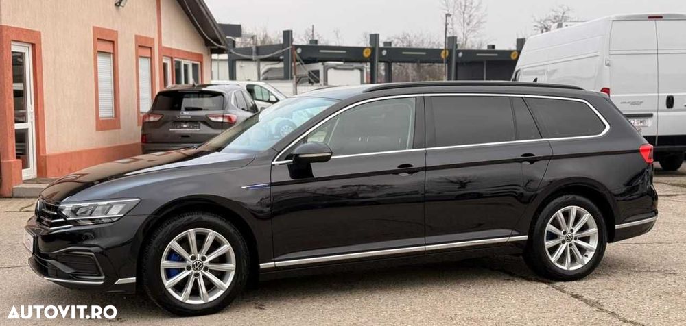 Volkswagen Passat - 3