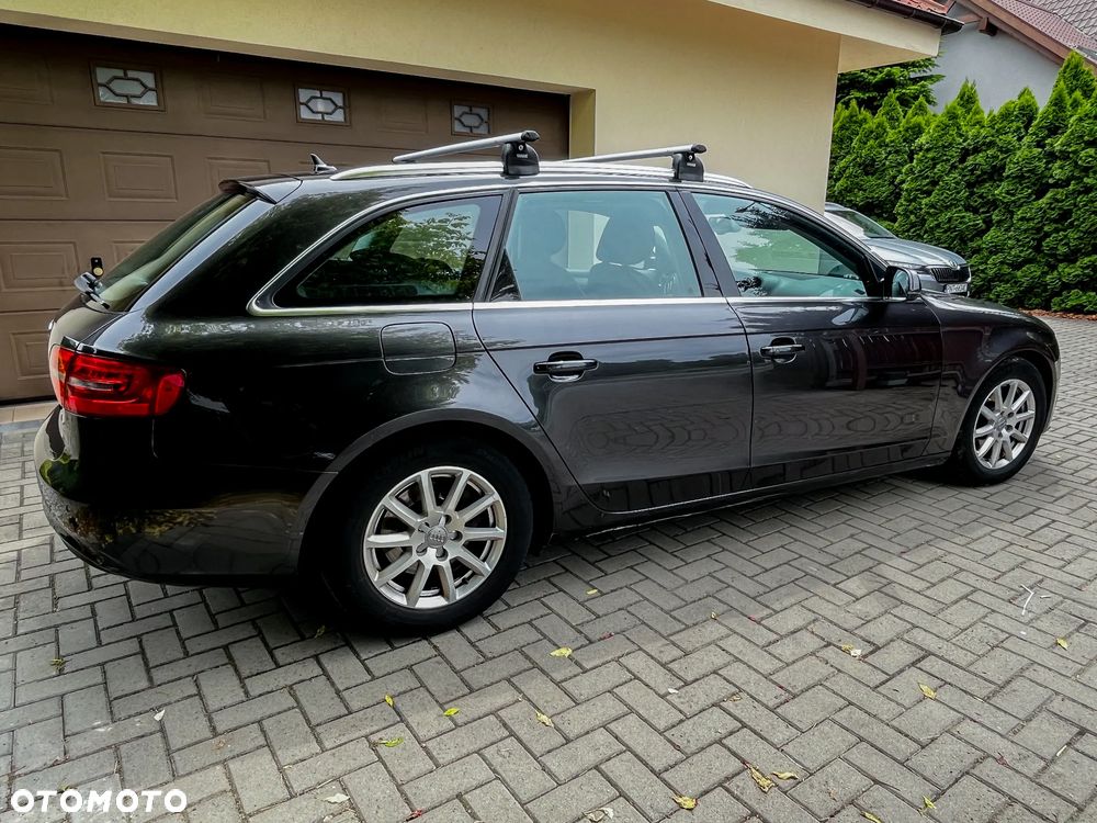 Audi A4 Avant - 9