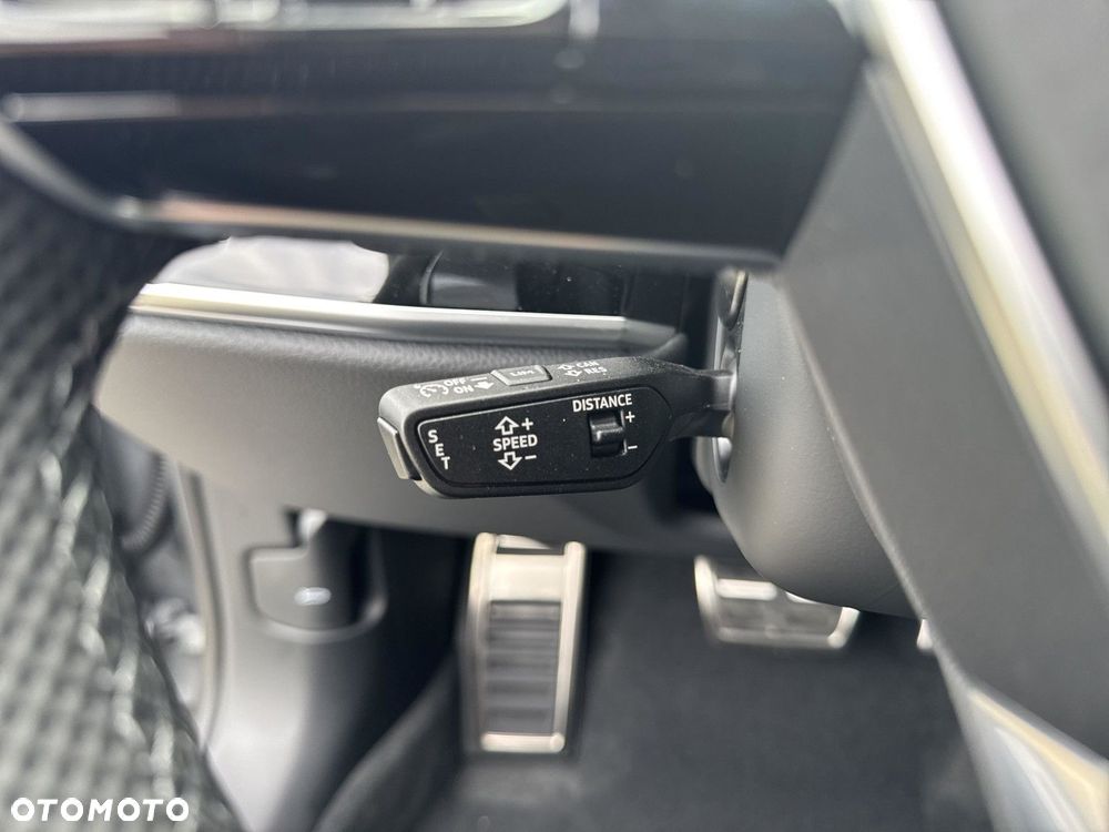 Audi S8 - 20
