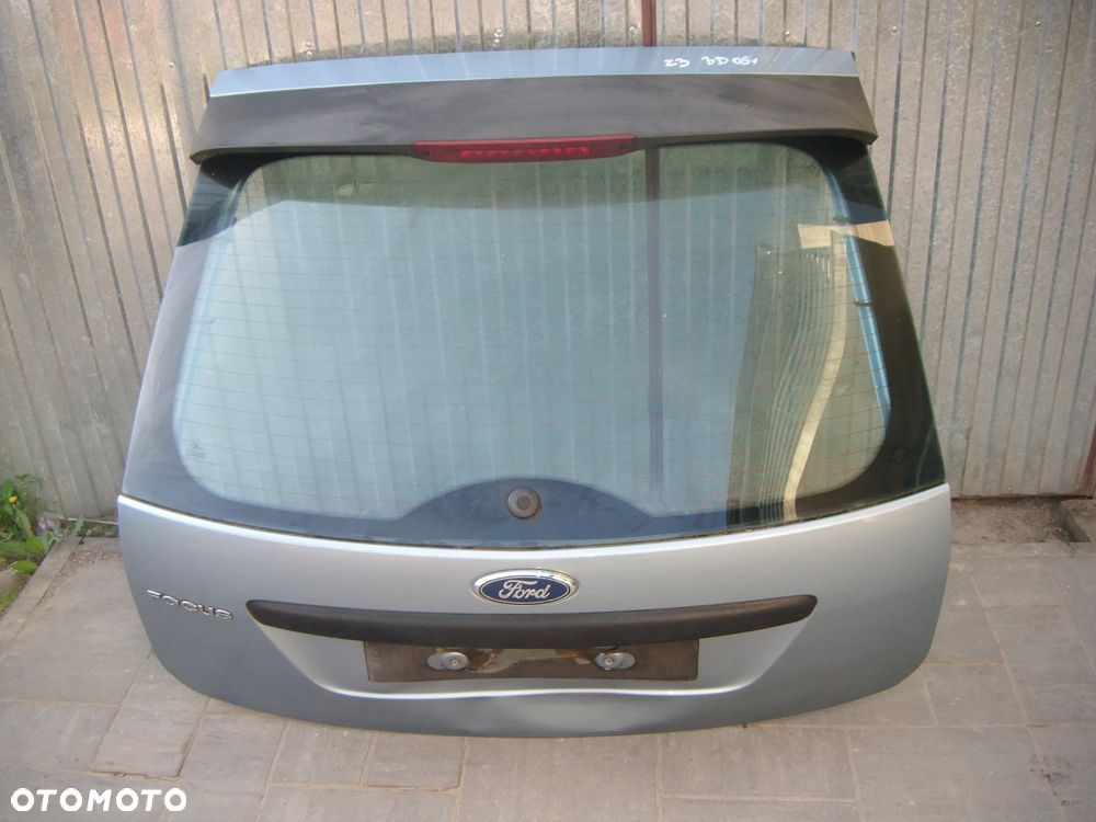 ford focus mk2 3d  05r klapa tył z szybą  Z3 - 1