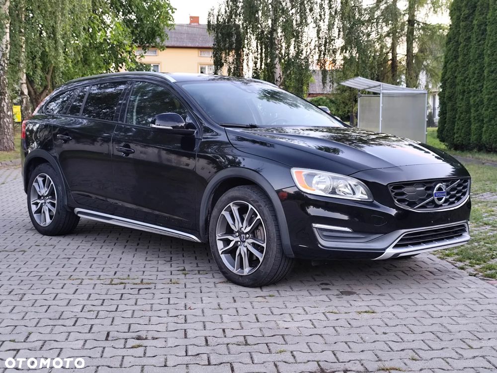 Volvo V60 Cross Country T5 AWD Momentum - 17
