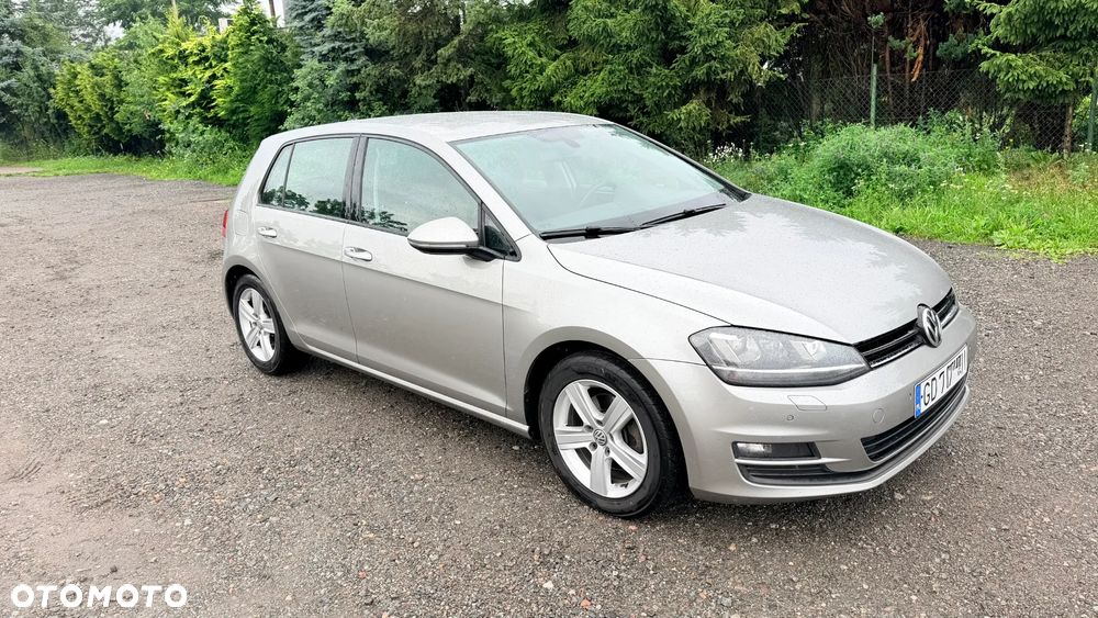 Volkswagen Golf 1.4 TSI BMT Highline - 1