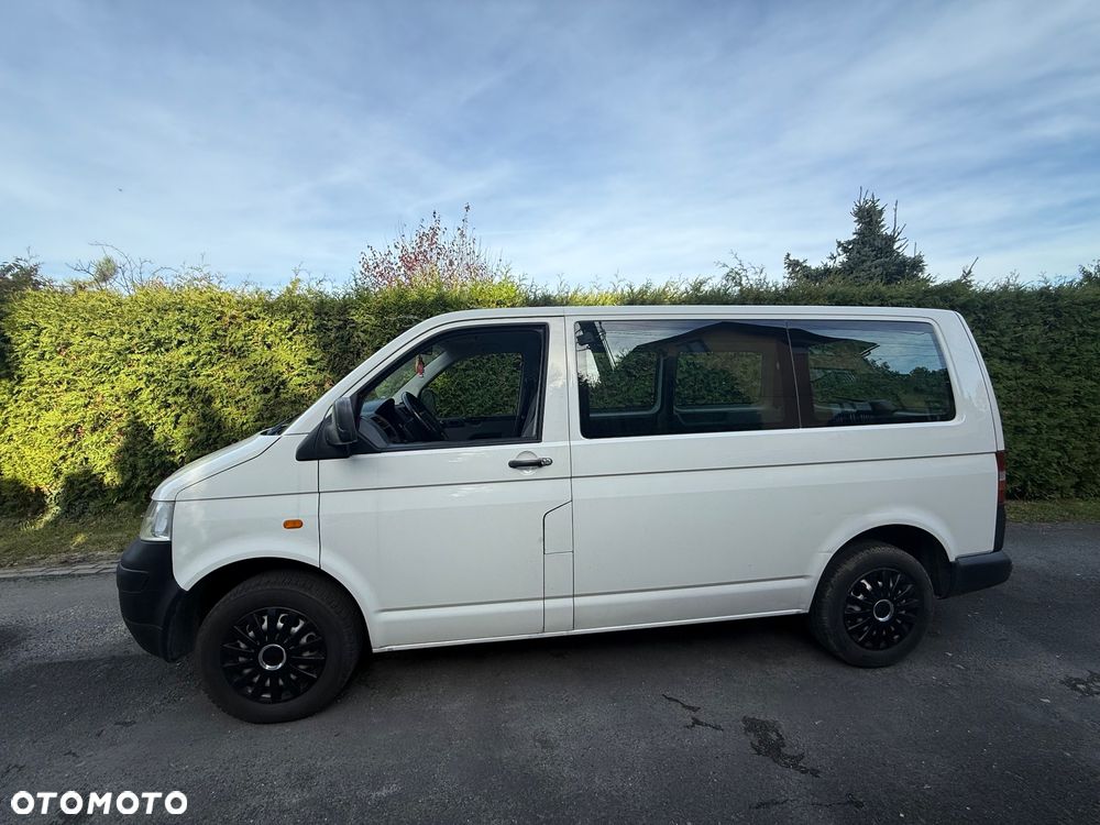 Volkswagen Transporter T5 TDI L1H1 Mixt - 3
