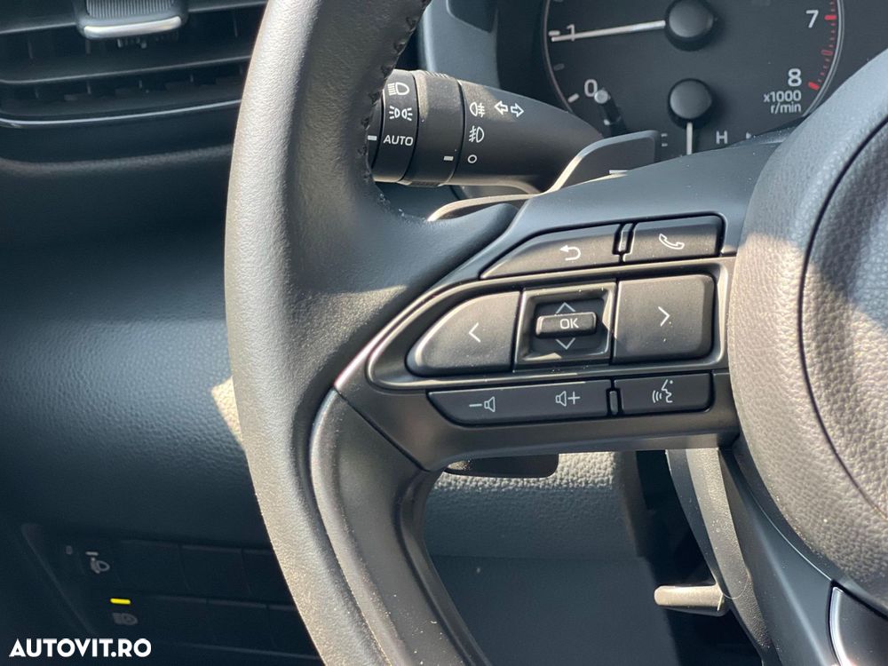 Toyota Yaris 1.5 CVT Dynamic - 15