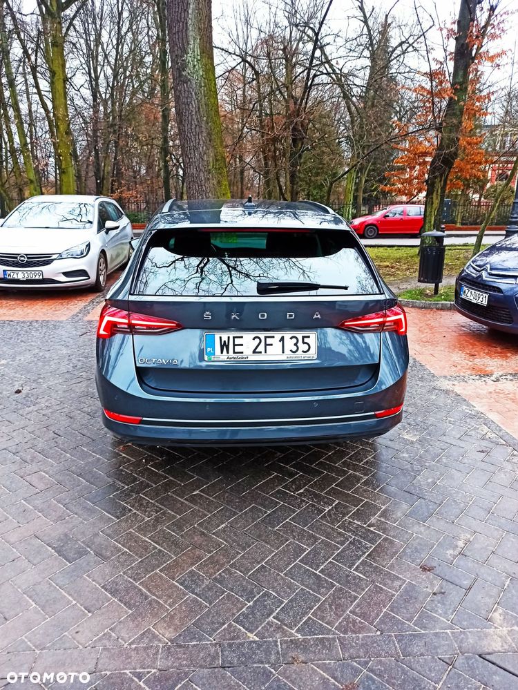 Skoda Octavia 2.0 TDI SCR Ambition DSG - 7