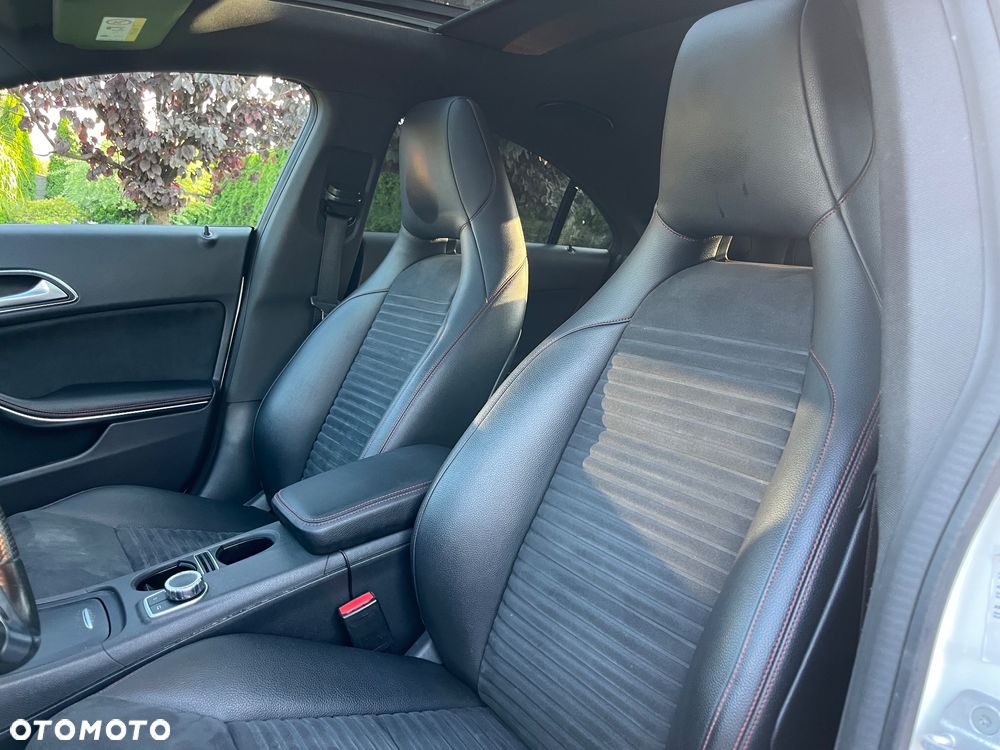 Mercedes-Benz CLA 200 CDI 7G-DCT AMG Line - 24