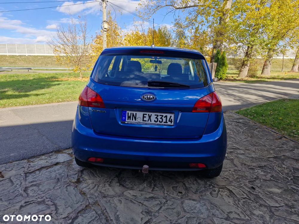 Kia Venga 1.4 CVVT Business Line - 14