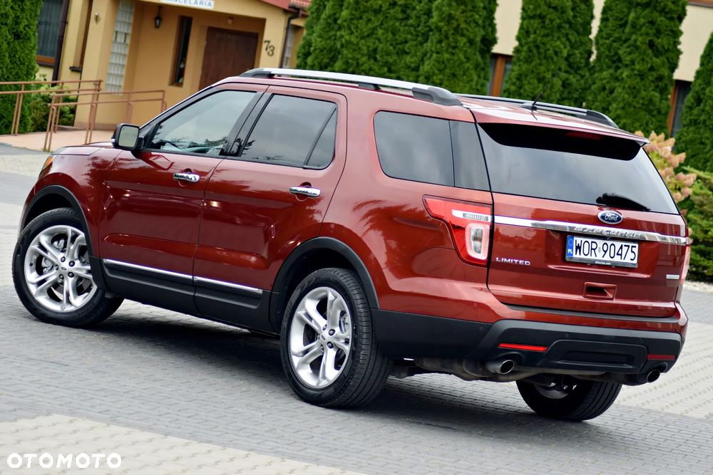 Ford Explorer - 10