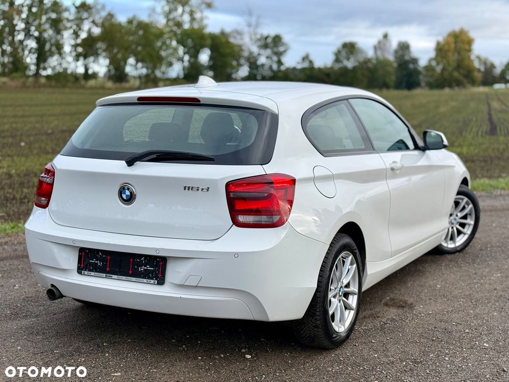 BMW Seria 1 116d - 17
