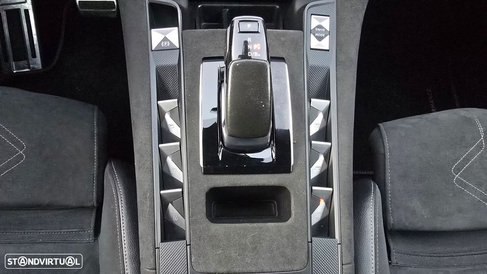 DS DS7 Crossback - 49