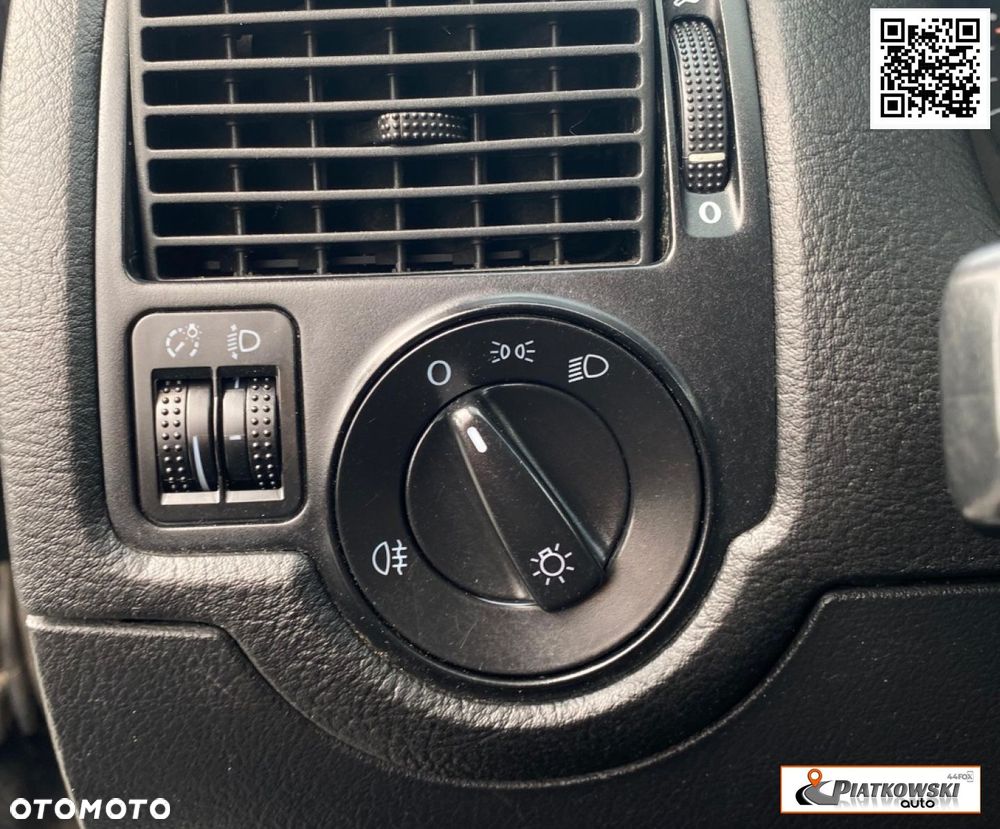 Volkswagen Golf - 17