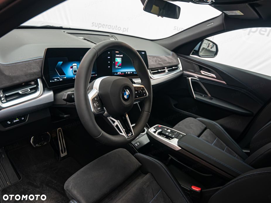 BMW X2 - 15