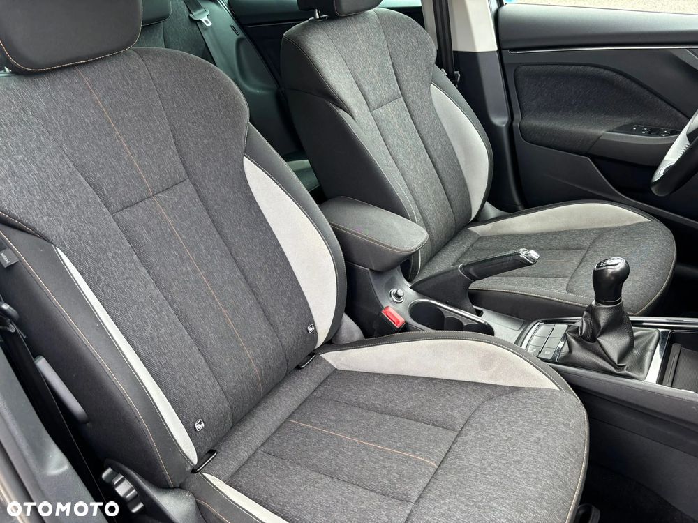 Skoda Kamiq 1.0 TSI Style - 17