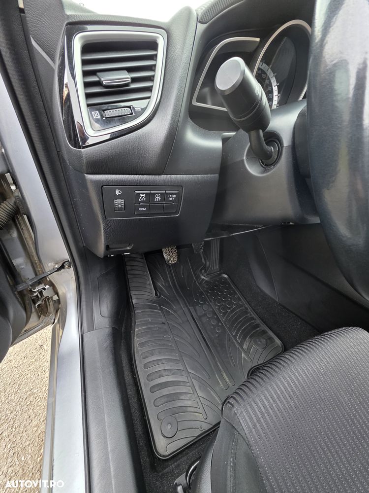 Mazda 3 SKYACTIV-G 120 Center-Line - 9