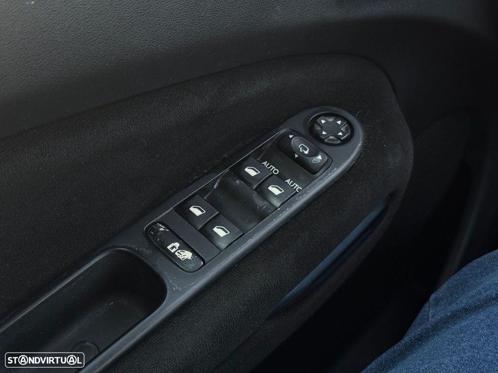 Citroën C3 Picasso 1.6 HDi Exclusive Airdream - 13