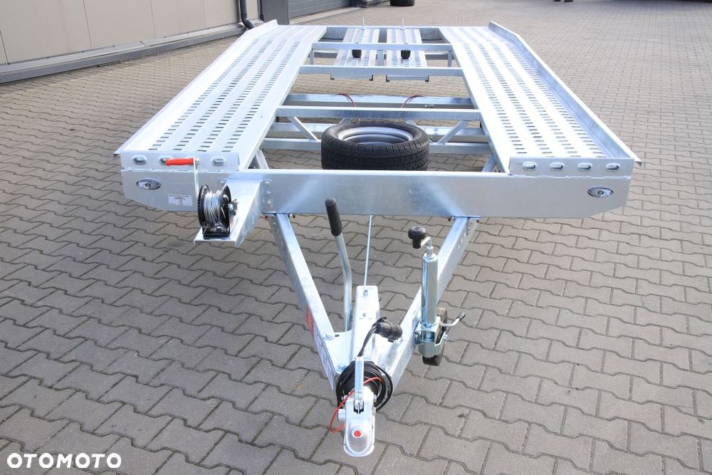 Niewiadów Jupiter 4,5 x 2.1 DMC 2700 KG Koła 195R13C - 11
