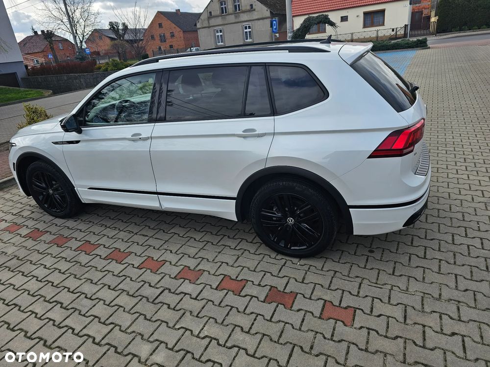 Volkswagen Tiguan Allspace - 10