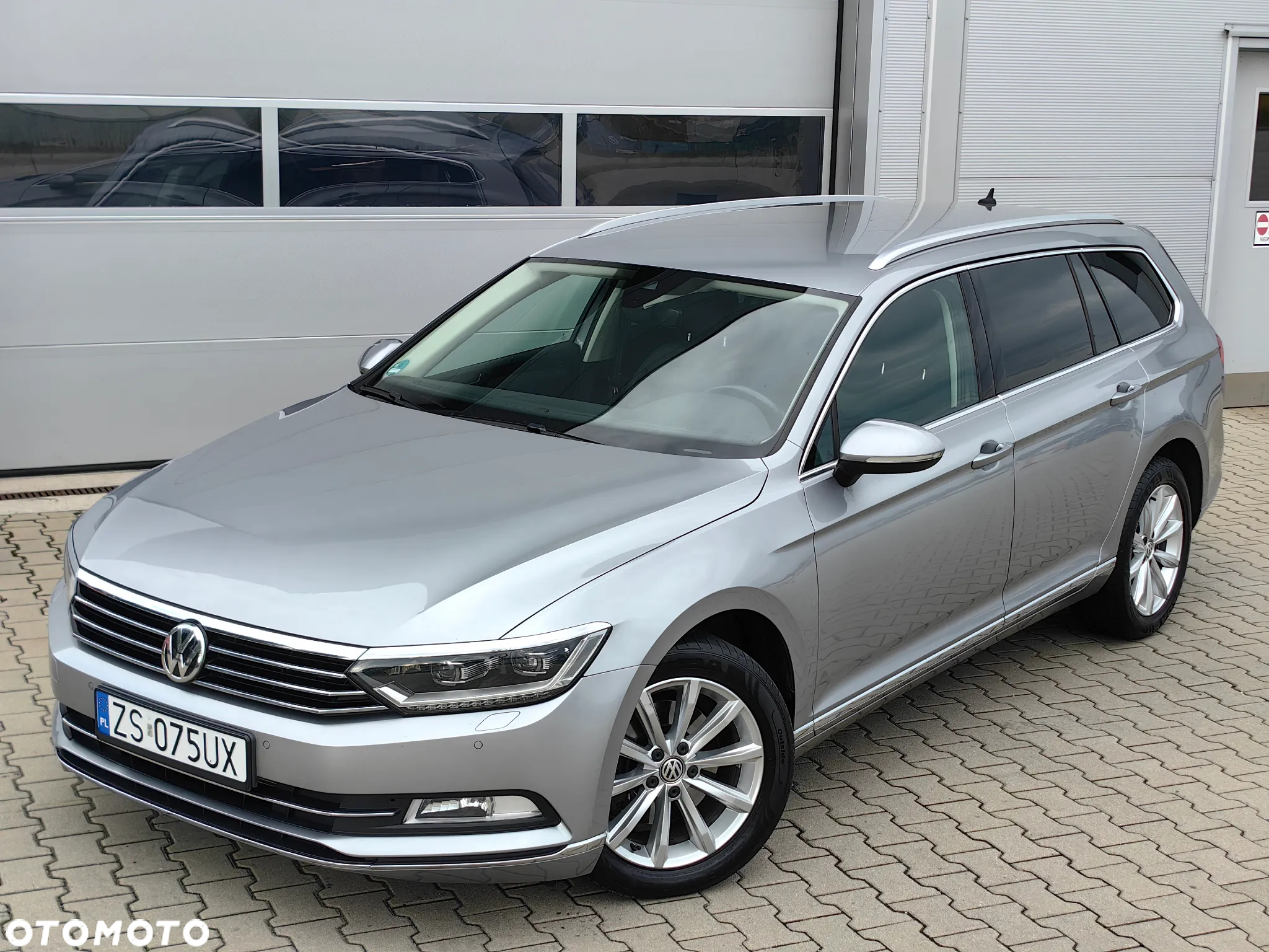 Volkswagen Passat 2.0 TDI BMT Highline DSG - 2