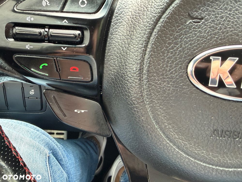 Kia Ceed 1.6 T-GDI GT - 13