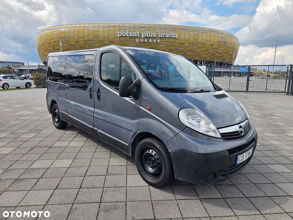 Opel Vivaro - 1