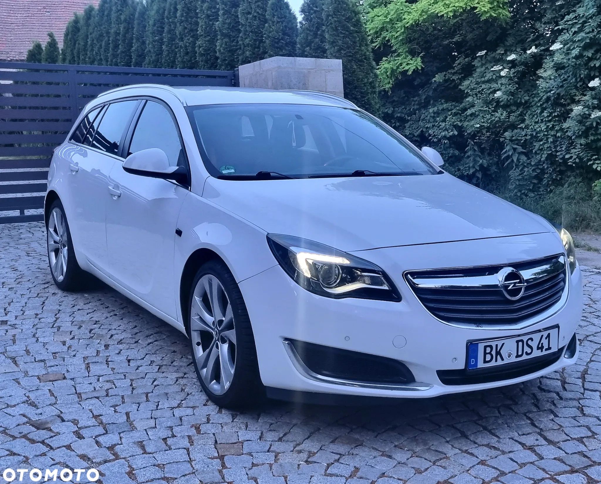 Opel Insignia 2.0 CDTI automatik Innovation - 1