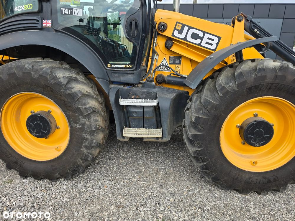 JCB - 5