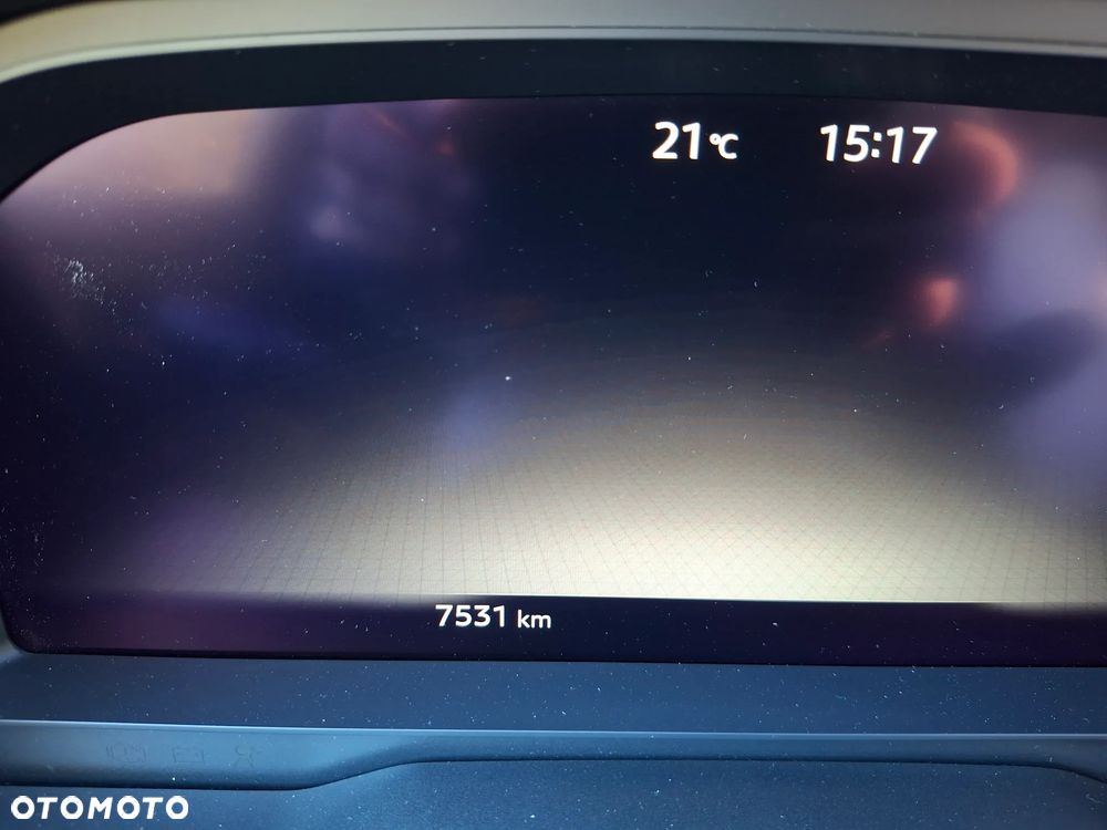 Nissan Qashqai 1.3 DIG-T mHEV N-Connecta Xtronic - 17