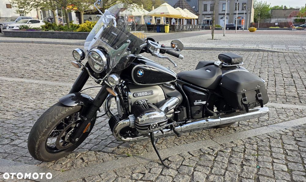 BMW R - 1
