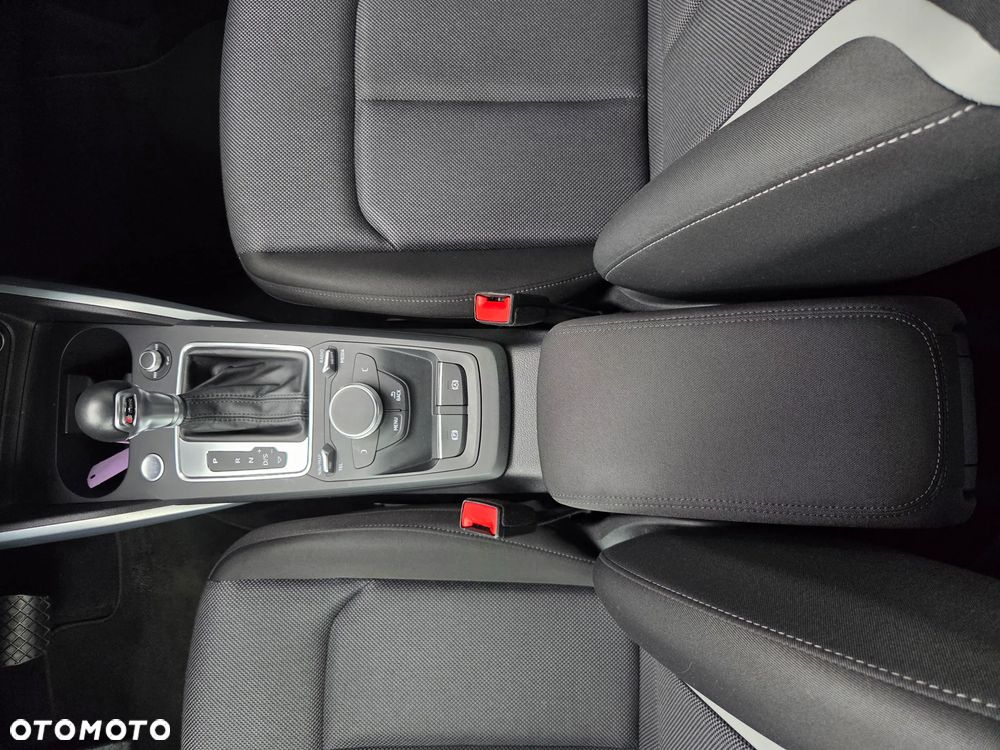 Audi Q2 35 TFSI S tronic design - 25