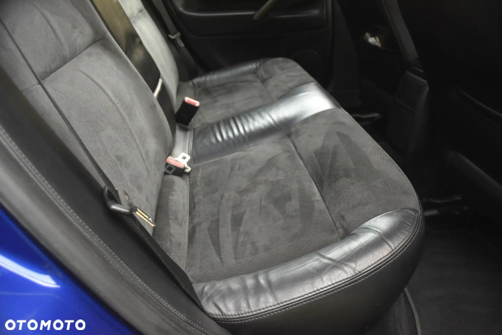 Volkswagen Passat 2.0 5V Highline - 19
