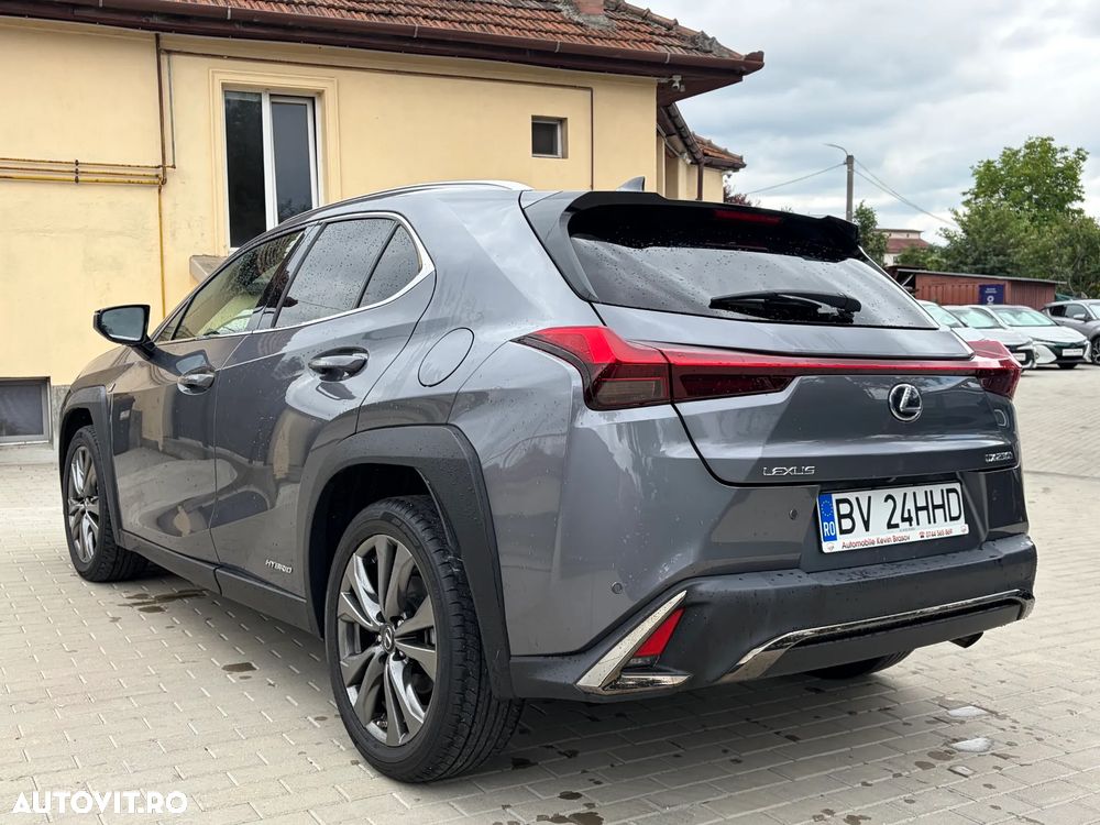 Lexus UX 250h (E-FOUR) F SPORT - 20