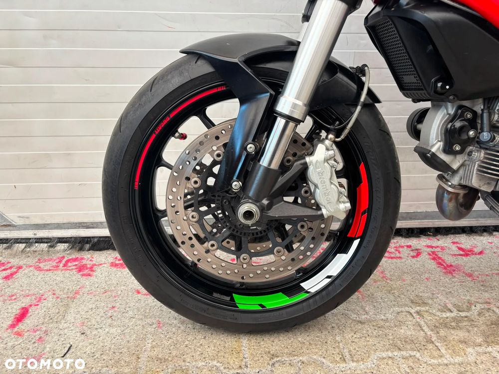 Ducati Monster - 22