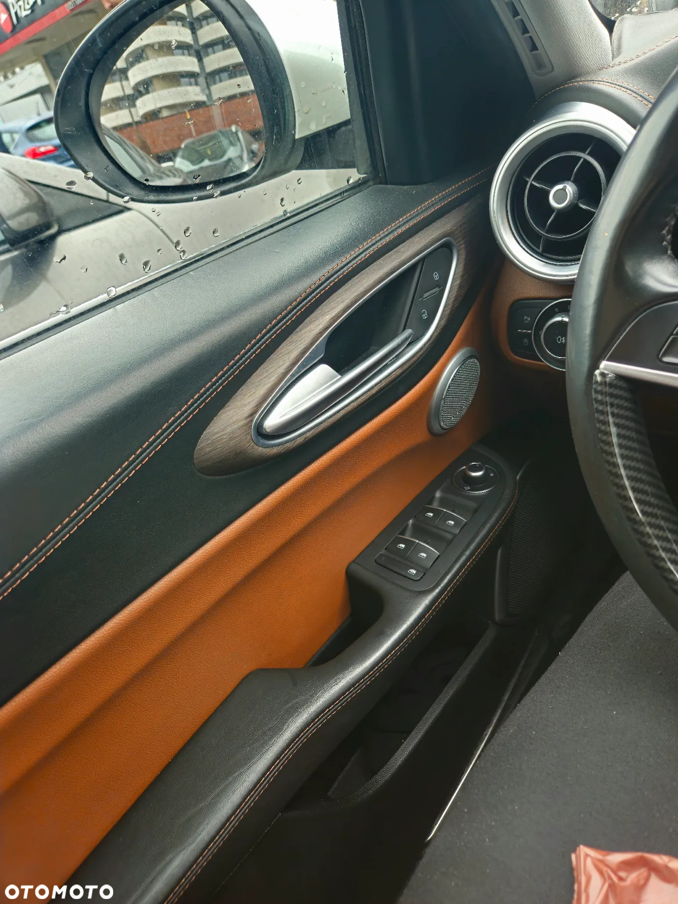 Alfa Romeo Giulia 2.0 Turbo Veloce TI Q4 - 12
