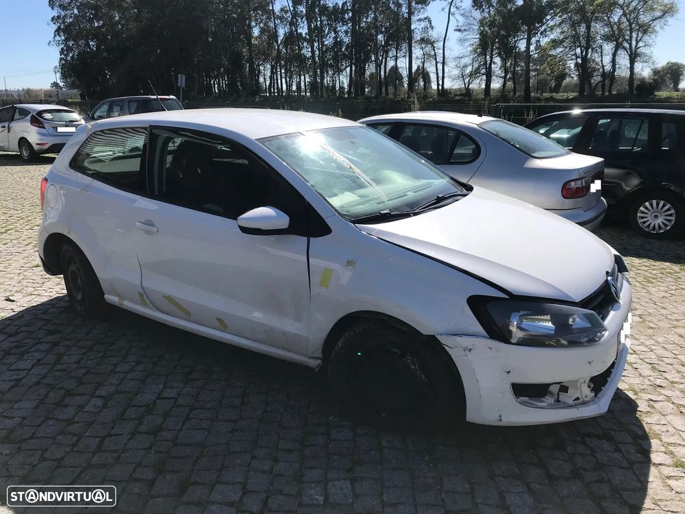 Volkswagen Polo 1.2 TDi Van 2010 - Para Peças - 2