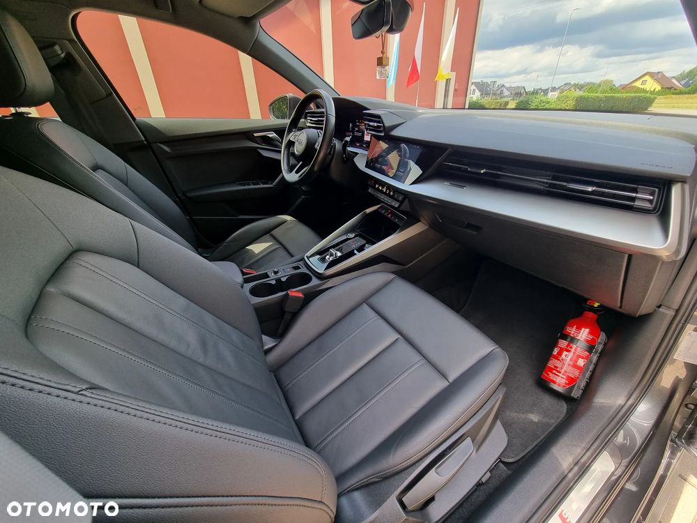Audi A3 Limousine 35 TDI S Line S tronic - 22