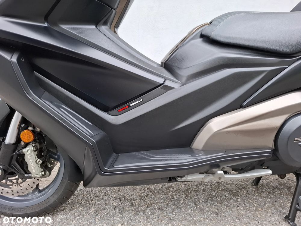 Kymco AK 550 - 26