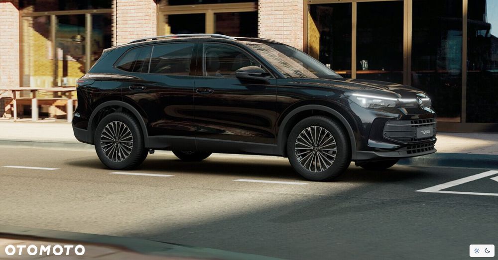 Volkswagen Tiguan - 5