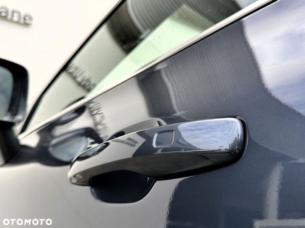 Volvo XC 60 - 8