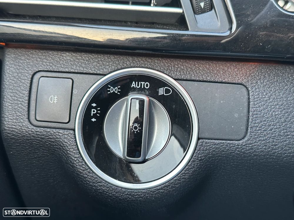 Mercedes-Benz E 250 CDi Avantgarde BE Auto. - 10