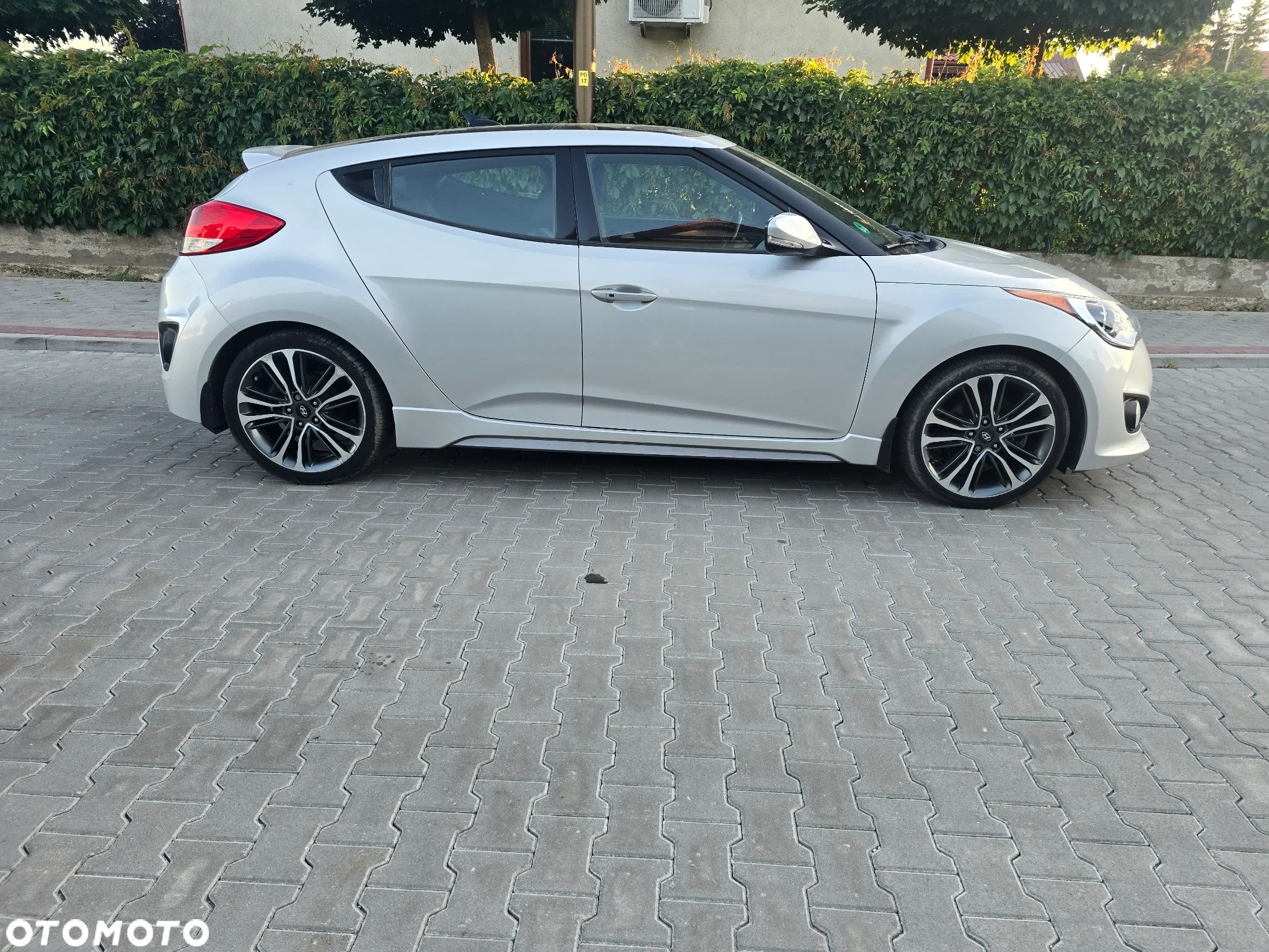 Hyundai Veloster 1.6 Turbo Automatik Premium - 3